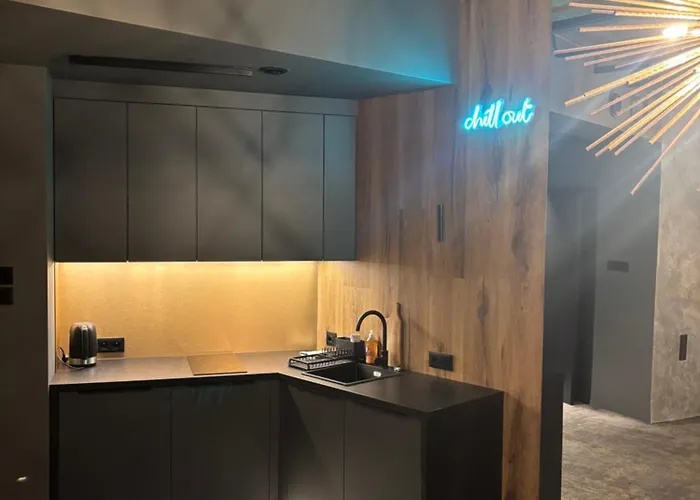 Hanza Tower - 22 Floor, Swimming Pool &